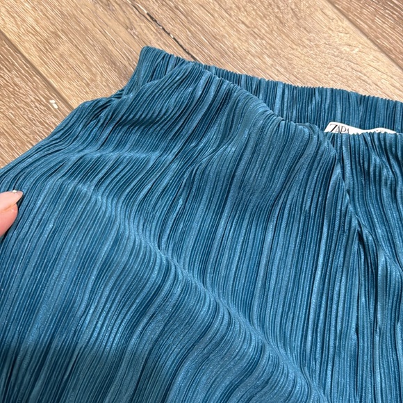Zara Ribbed Pants - Picture 5 of 5
